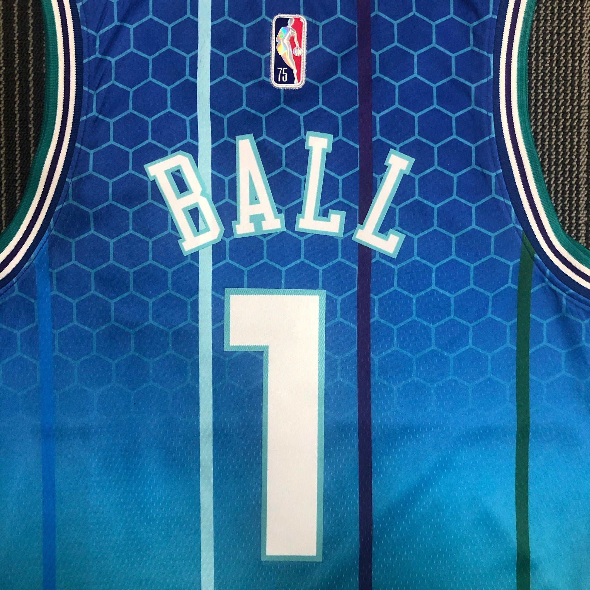 Jersey Charlotte Hornets City Edition Diamante 75th - GOAT STORE