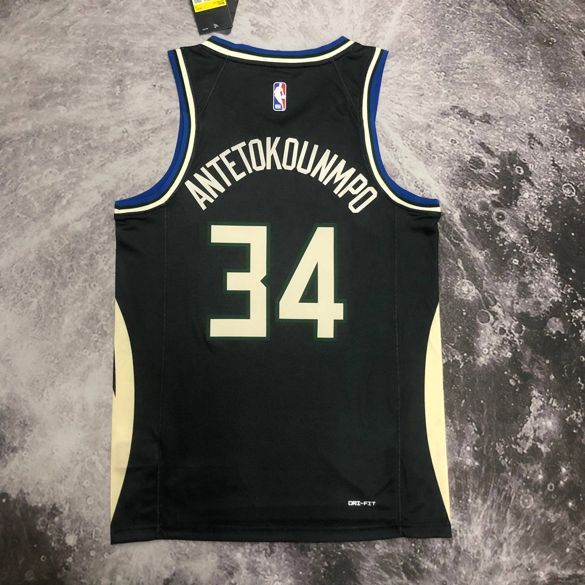 Jersey Milwaukee Bucks Statement Edition 22/23 - GOAT STORE