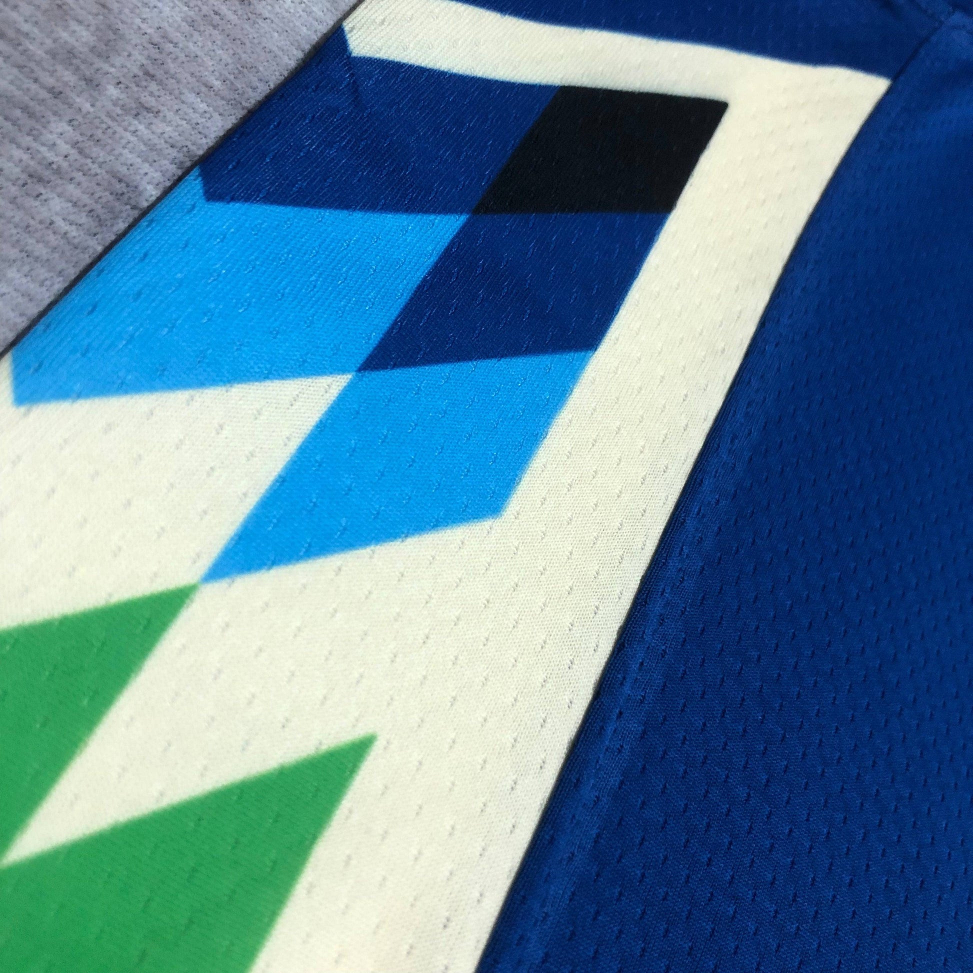 Jersey Milwaukee Bucks City Edition 22/23 - GOAT STORE